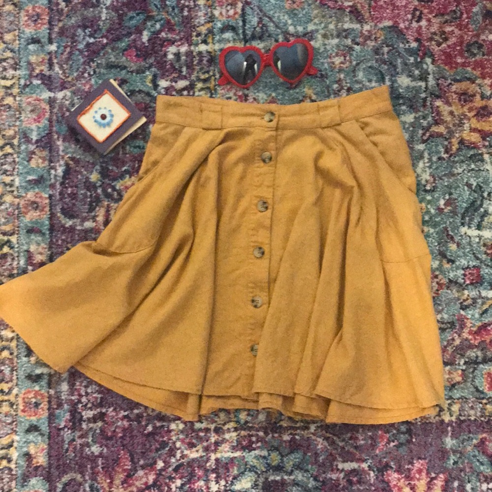 Mustard yellow swing skirt with pockets